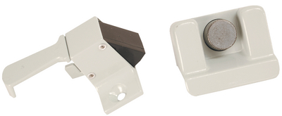 RV DESIGNER E309 SCREEN DOOR LATCH - COLEMAN